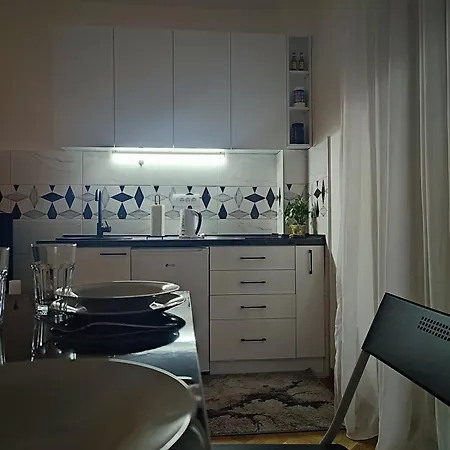 Apartment Pina *