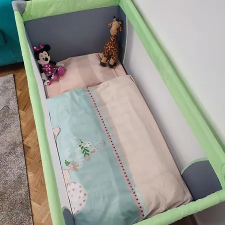 Pina アパート Vrnjačka Banja